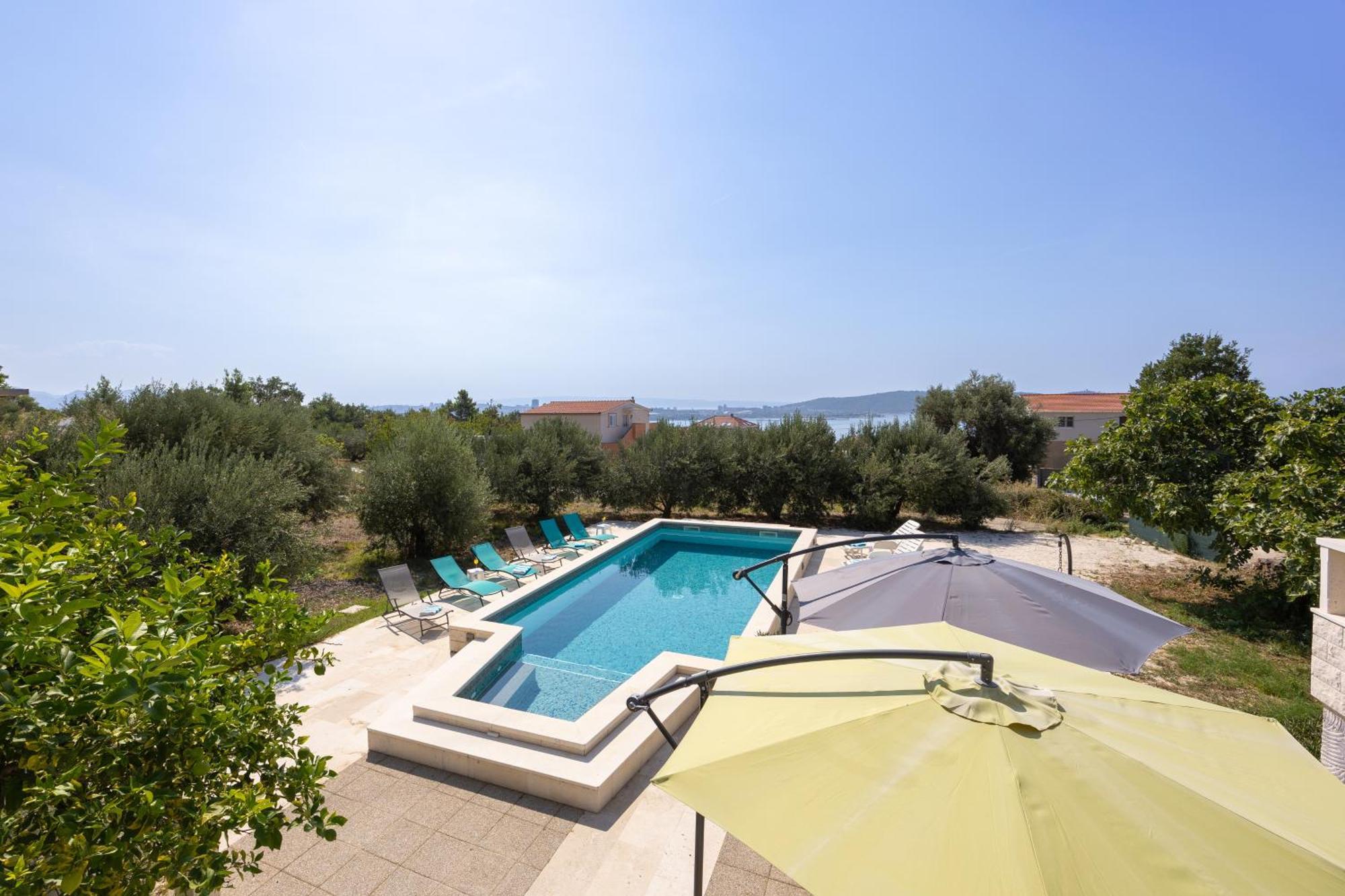 Casa Felice Apartments-Holiday Home Kaštela 외부 사진